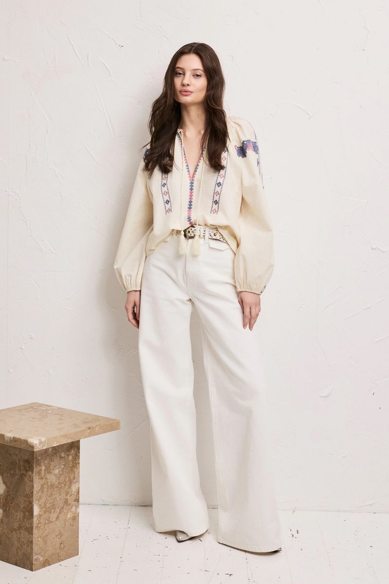 PIA TJELTA SAINT WHITE